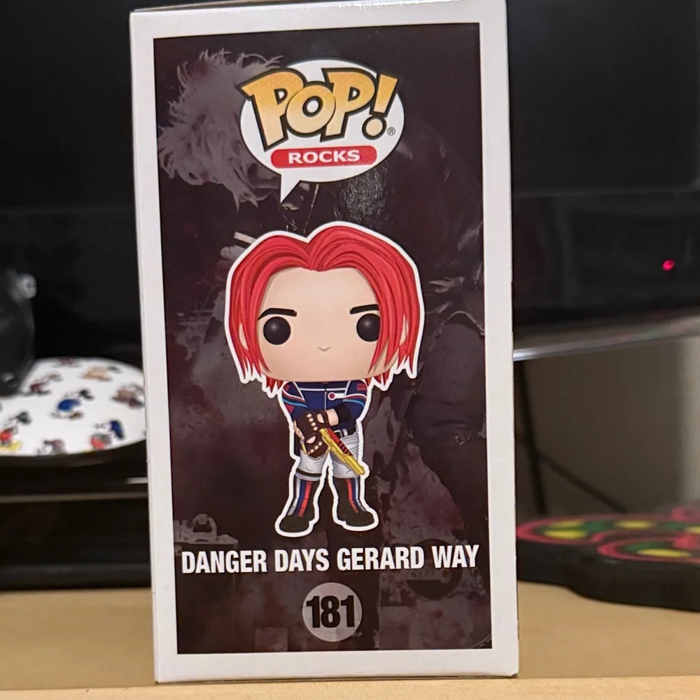Funko Danger Days Gerard Way Vinyl Figure - Red Hair, Blue Outfit - Picture 3 of 6